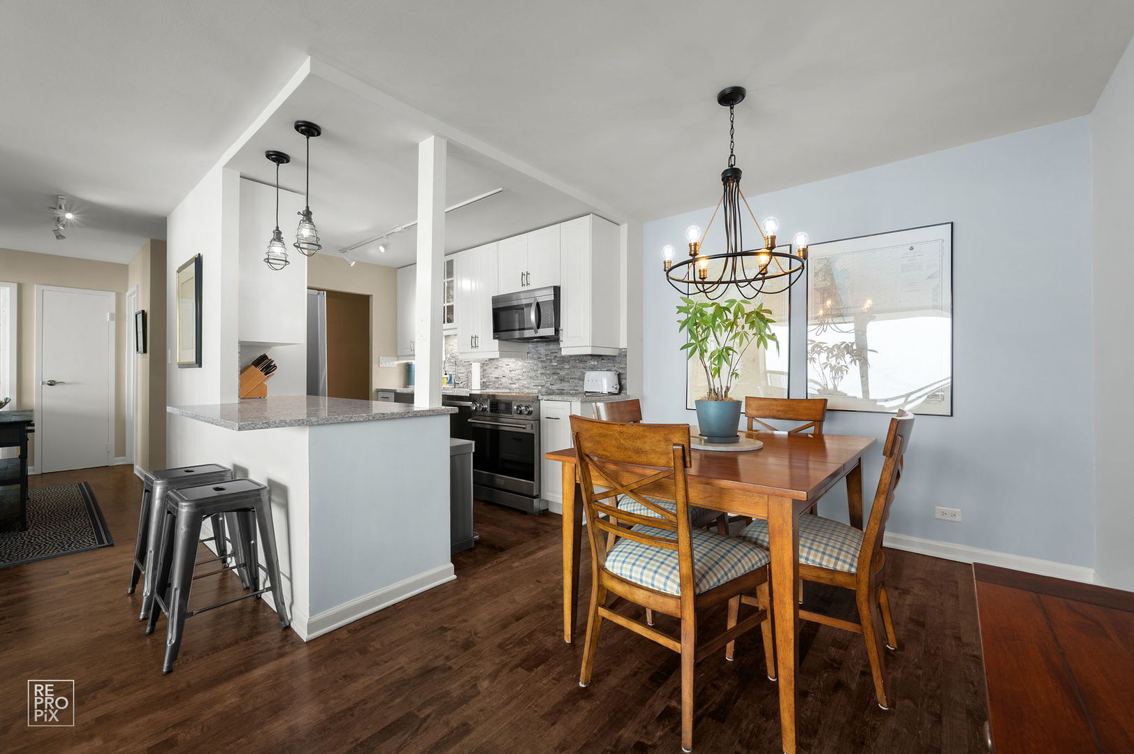 5th image of 3930 N Pine Grove Ave #2903, Chicago, IL 60613 | MLS# 12714248