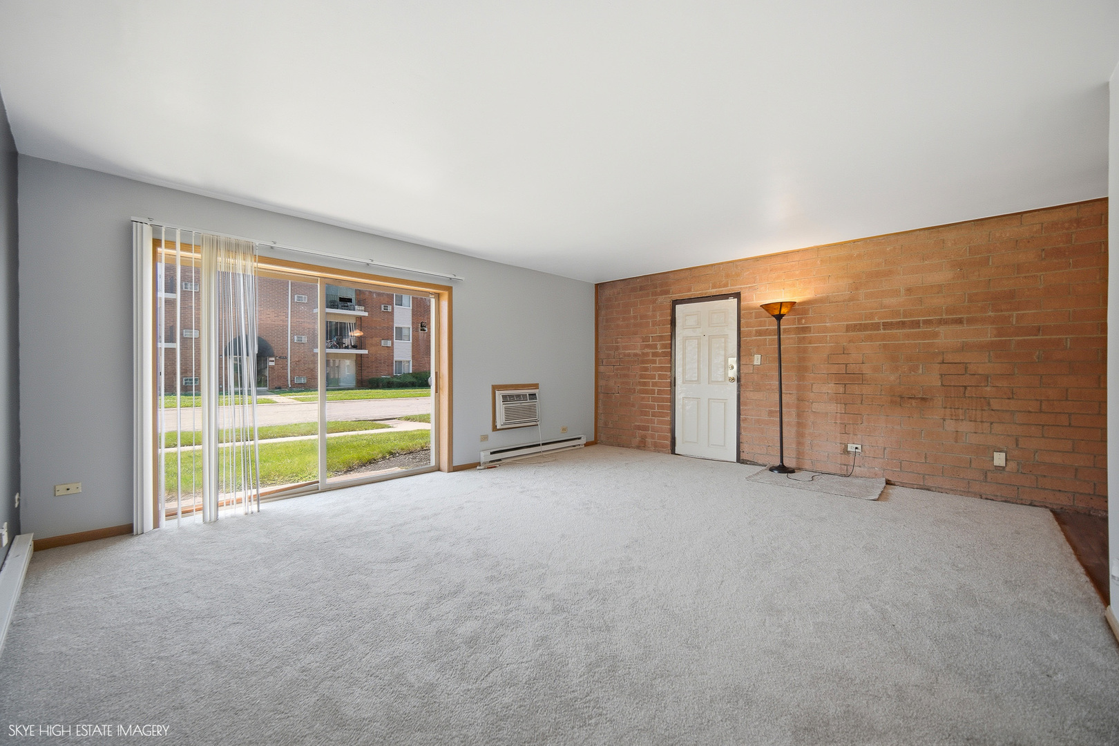 4th image of 1900 Canal St, Blue Island, IL 60406