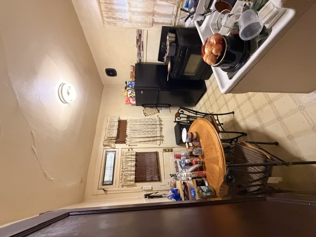5th image of 7834 S Paxton Ave, Chicago, IL 60649 | MLS# 12714258