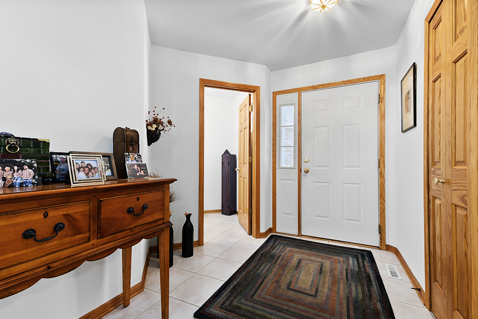 3rd image of 2724 Schooner Dr, New Lenox, IL 60451 | MLS# 12714305