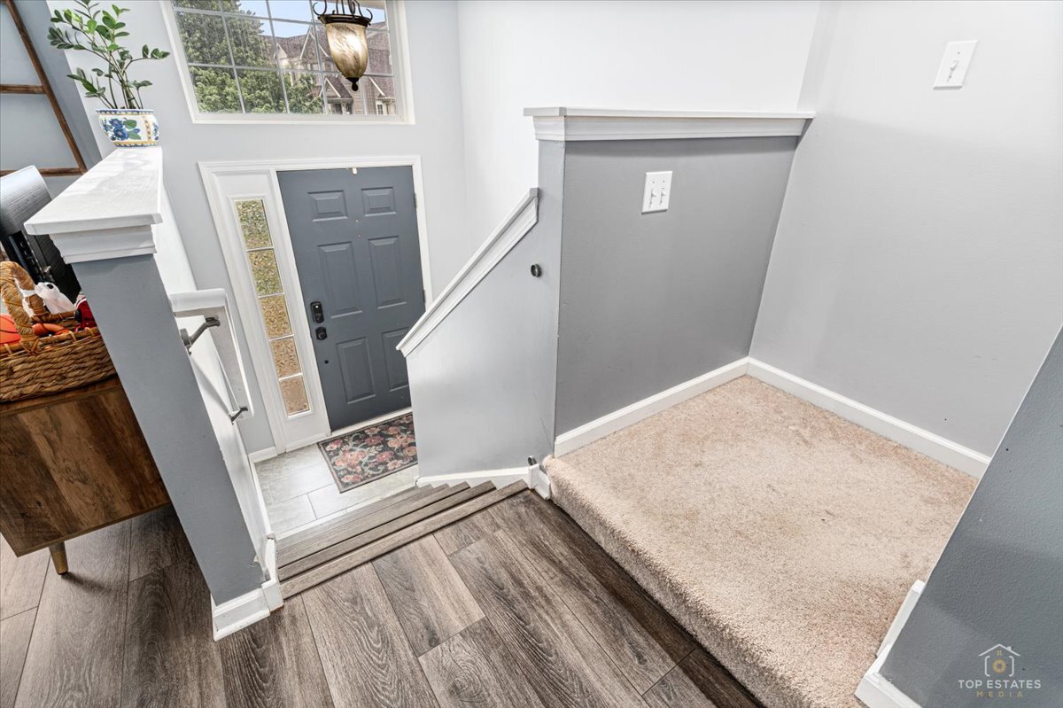 3rd image of 1243 Derry Ln, Pingree Grove, IL 60140 | MLS# 12714401