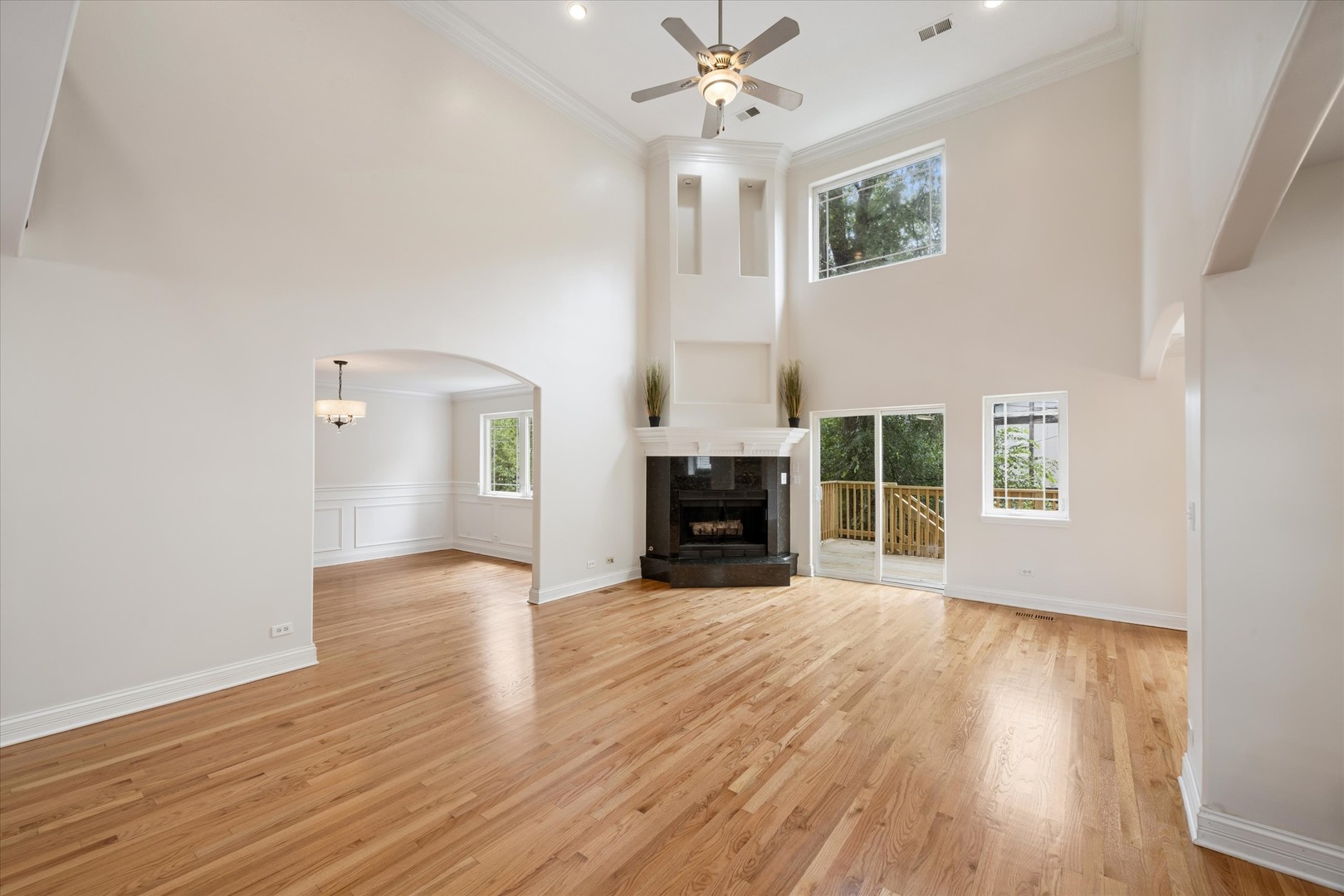 5th image of 490 E Red Oak St, Bensenville, IL 60106 | MLS# 12714460