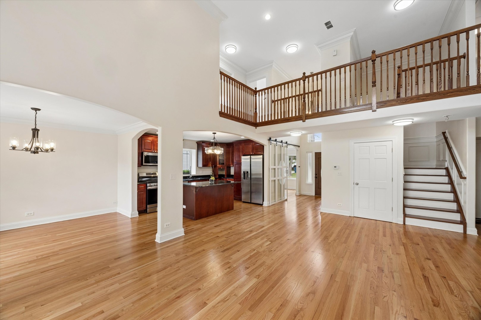 4th image of 490 E Red Oak St, Bensenville, IL 60106 | MLS# 12714460