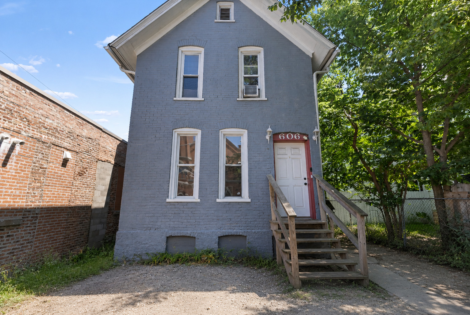 1st image of 606 S 6th St, Rockford, IL 61104 | MLS# 12714492