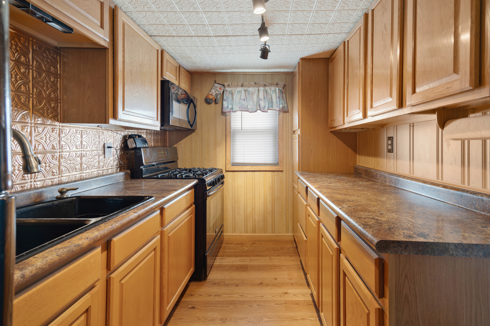 4th image of 304 Johnson St, East Dundee, IL 60118 | MLS# 12714582