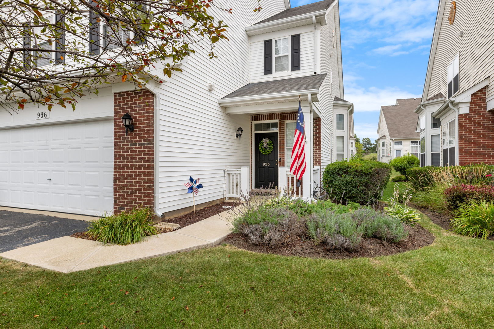 1st image of 936 Bluebell Cir, Joliet, IL 60431 | MLS# 12714621
