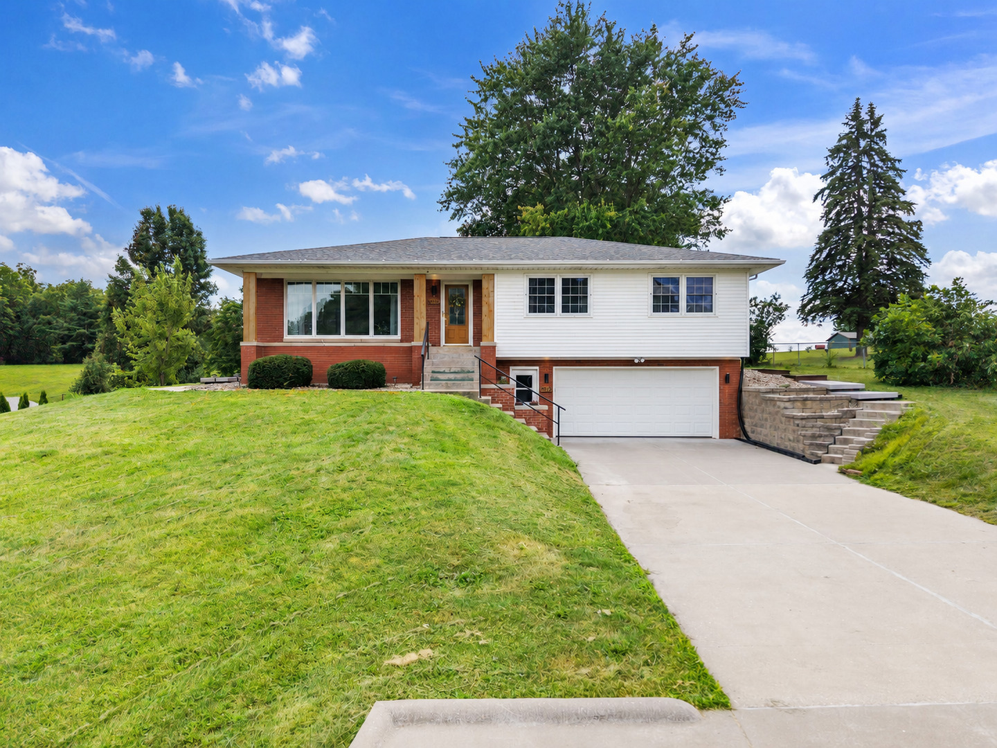 Homes for sale in Milan, IL | 6912 106th Ave, Milan, IL 61264 | MLS# 12714647
