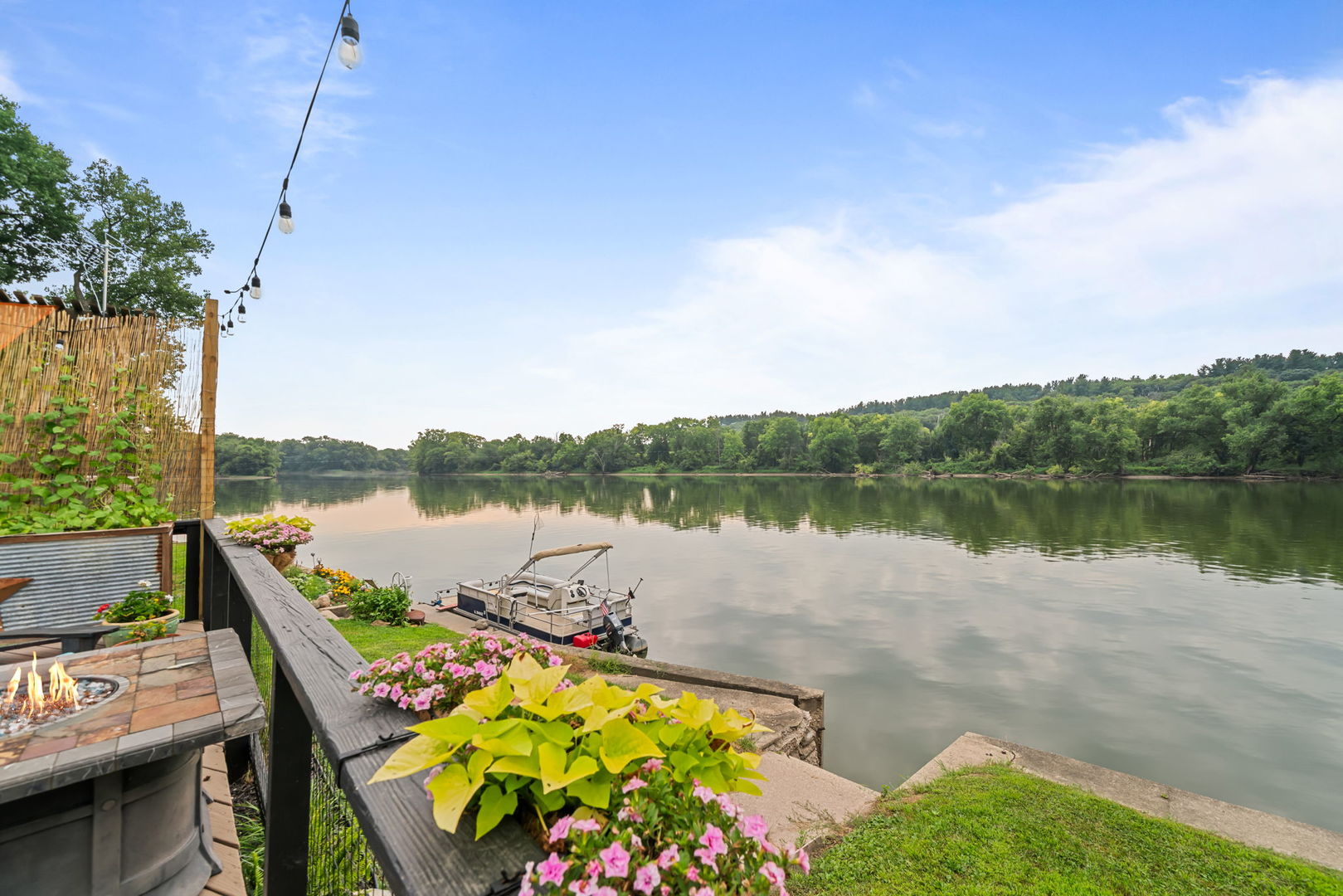 Homes for sale in Oregon, IL | 2763 S Brooks Island Rd, Oregon, IL 61061 | MLS# 12714667