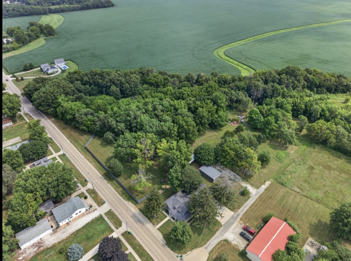 2nd image of 705 S Otter Creek Rd, Streator, IL 61364 | MLS# 12714674