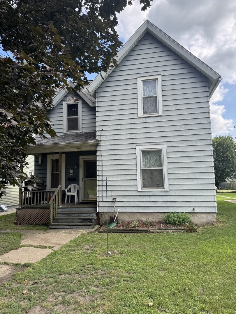 Homes for sale in Sterling, IL | 407 W 6th St, Sterling, IL 61081 | MLS# 12714690