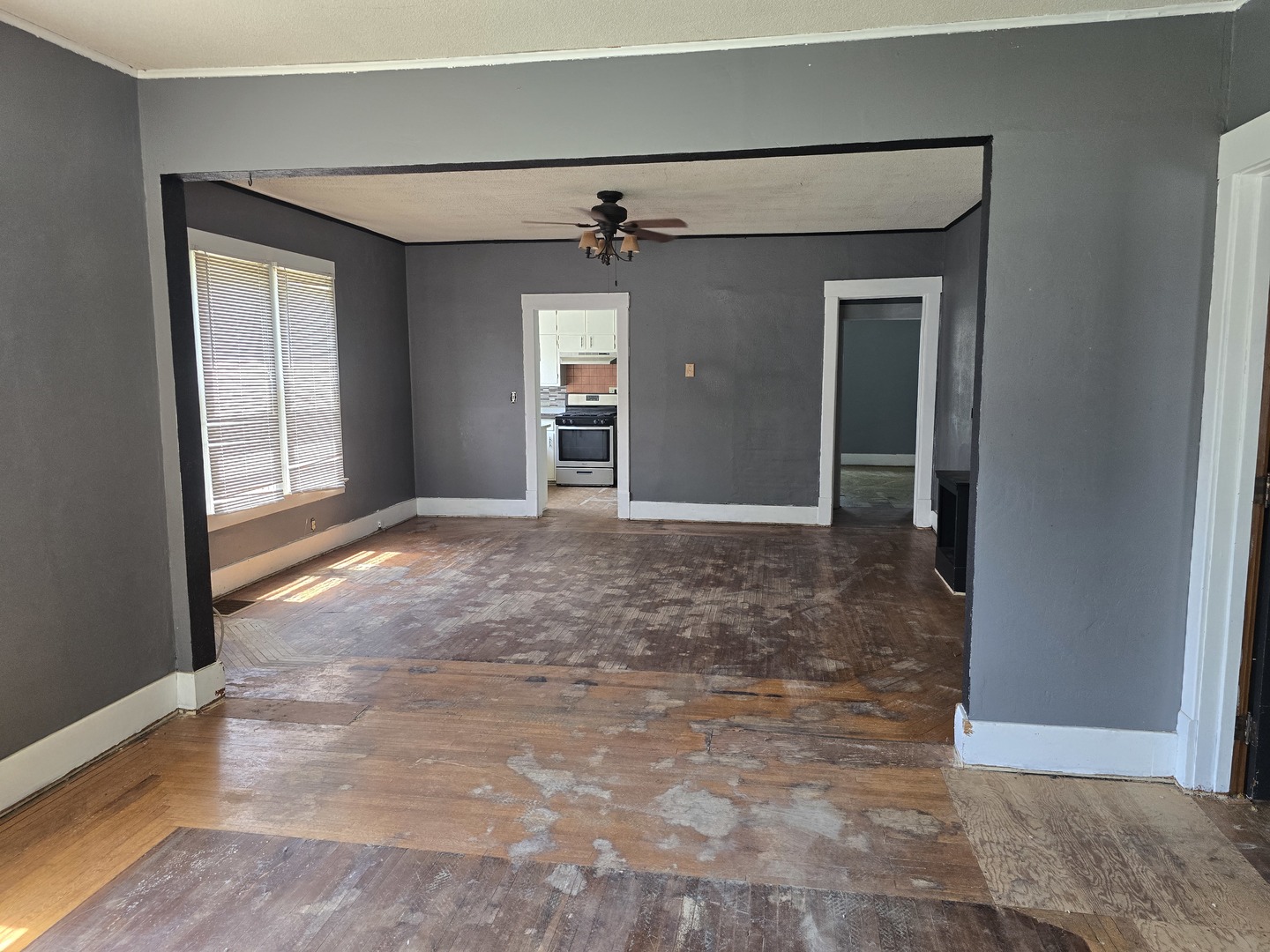 Homes for sale in Galesburg, IL | 1026 N Cherry St, Galesburg, IL 61401 | MLS# 12714733