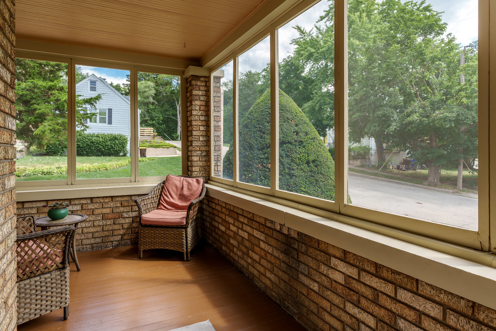 3rd image of 626 Smith Ave, Rockford, IL 61107 | MLS# 12714761