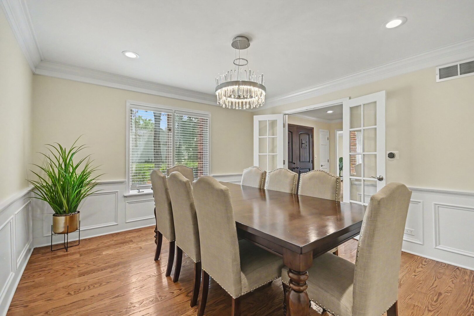 5th image of 615 E Bailey Rd, Naperville, IL 60565 | MLS# 12714794