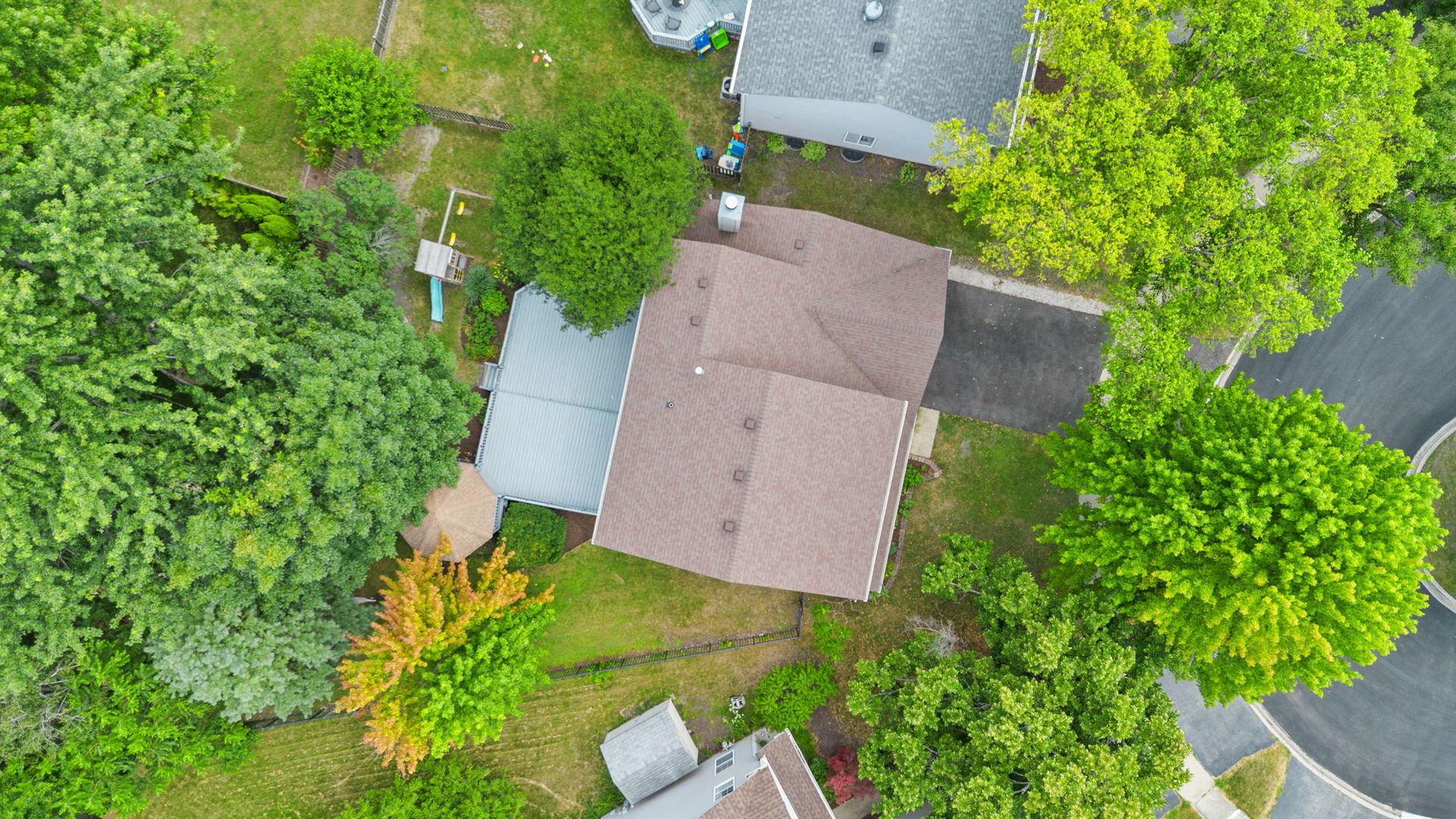 53rd image of 912 Matthew Ct, Naperville, IL 60540 | MLS# 12714839