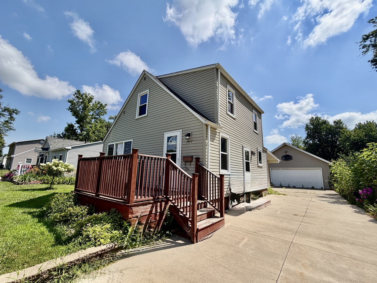 Homes for sale in Rock Falls, IL | 1417 10th Ave, Rock Falls, IL 61071 | MLS# 12714846