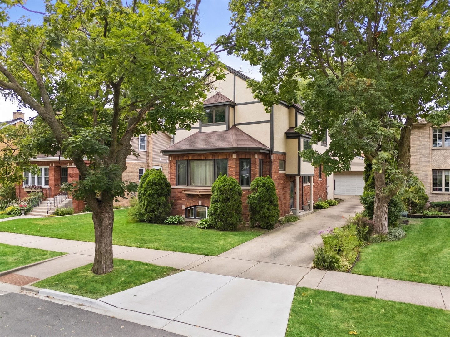 3rd image of 7349 W Ibsen St, Chicago, IL 60631 | MLS# 12714885