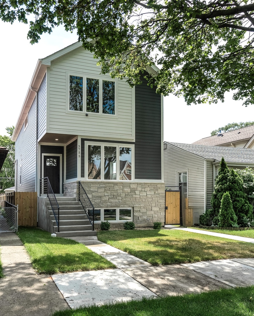 Homes for sale in Chicago, IL | 3755 N Odell Ave, Chicago, IL 60634 | MLS# 12714933