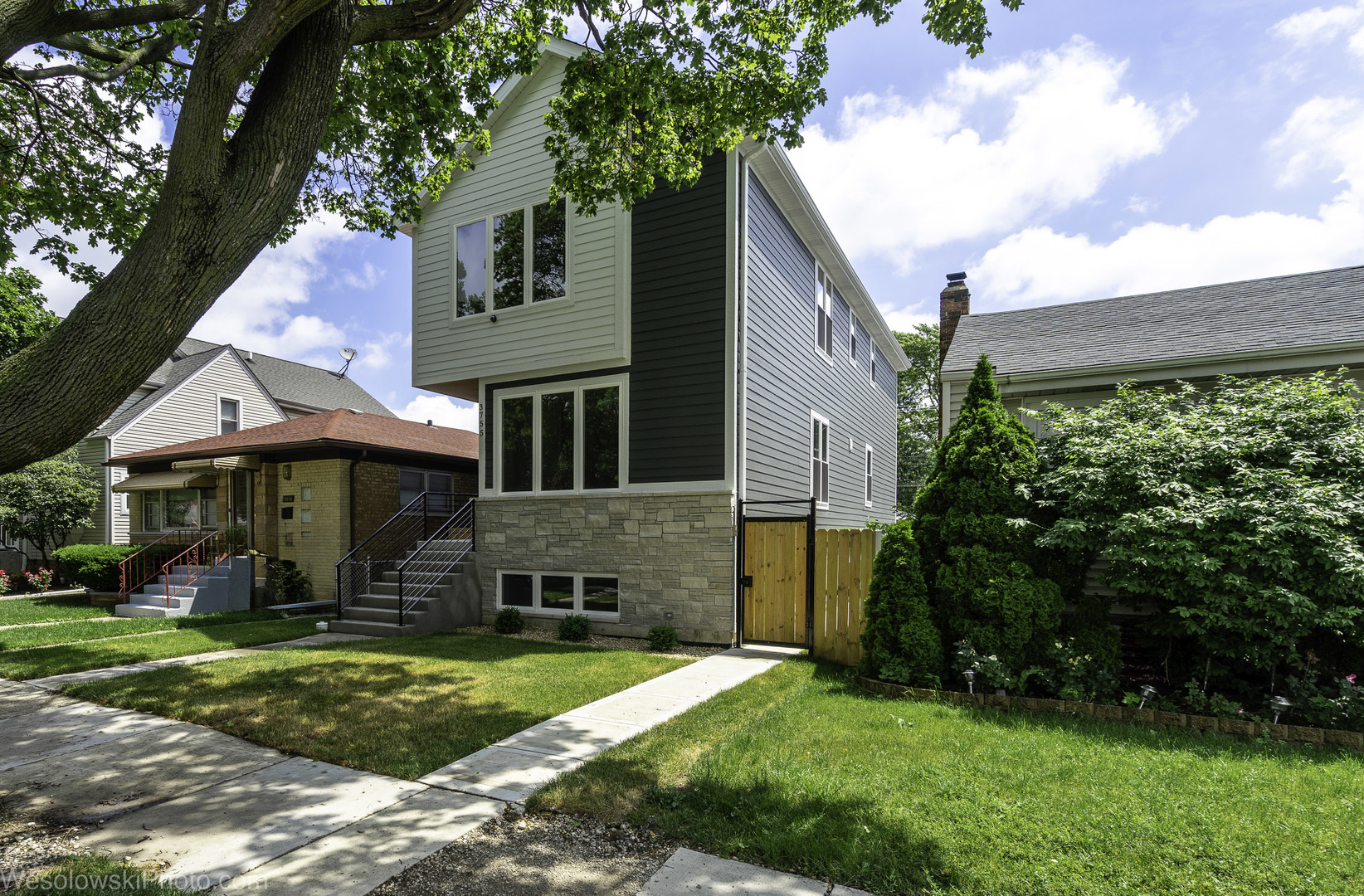 Homes for sale in Chicago, IL | 3755 N Odell Ave, Chicago, IL 60634 | MLS# 12714933