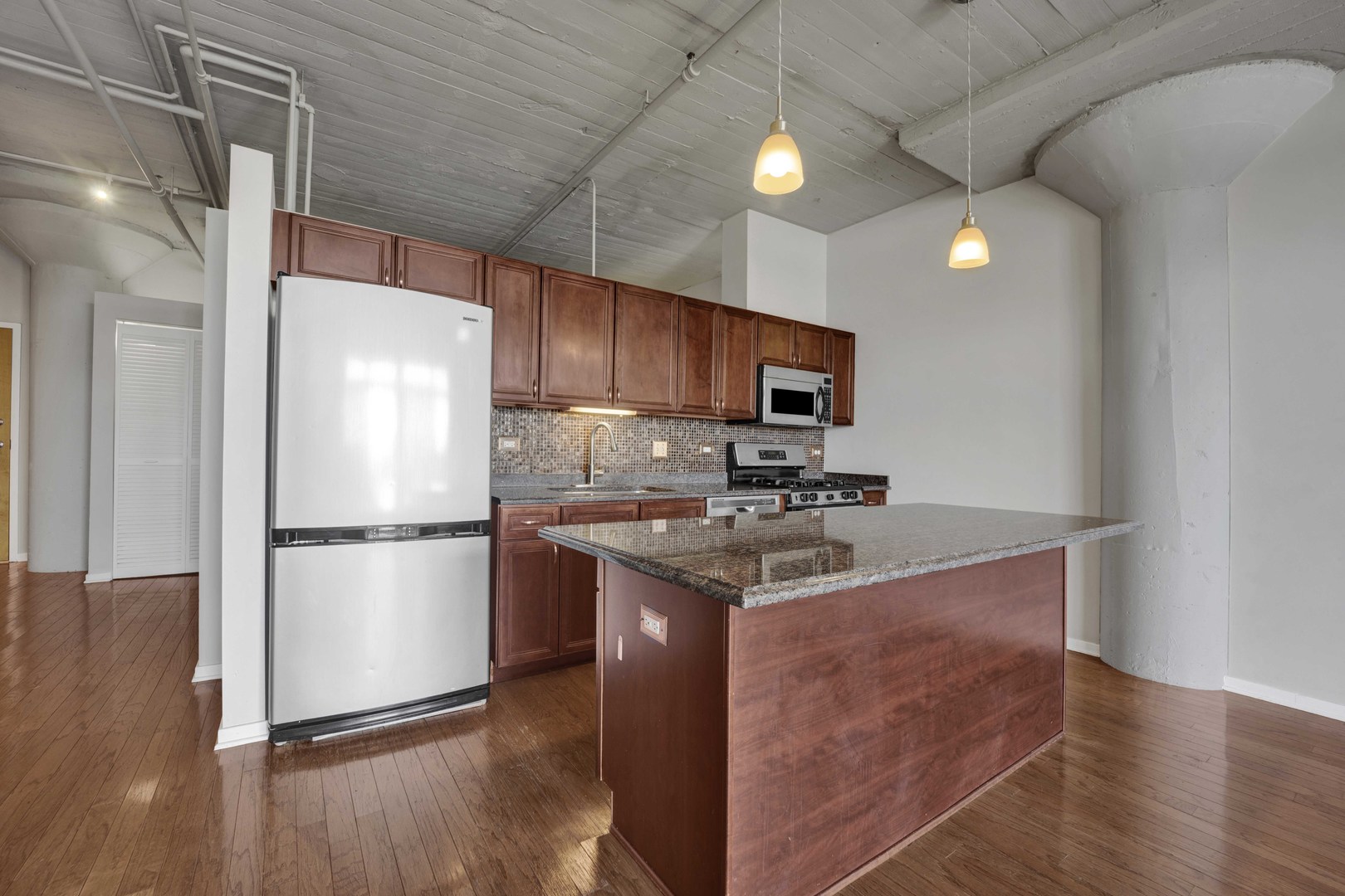 5th image of 1525 S Sangamon St, Chicago, IL 60608