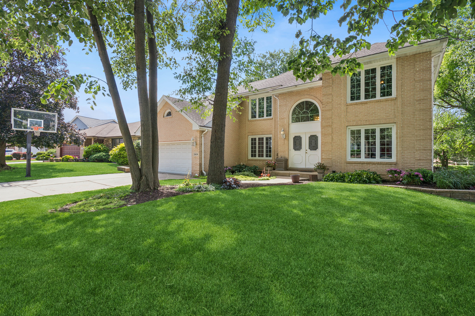 Homes for sale in Lisle, IL | 2424 Pepper Tree Ct, Lisle, IL 60532 | MLS# 12715004