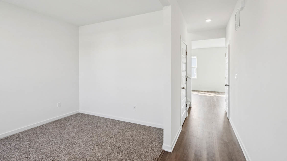2nd image of 993 Emerald Dr, Montgomery, IL 60538 | MLS# 12715087