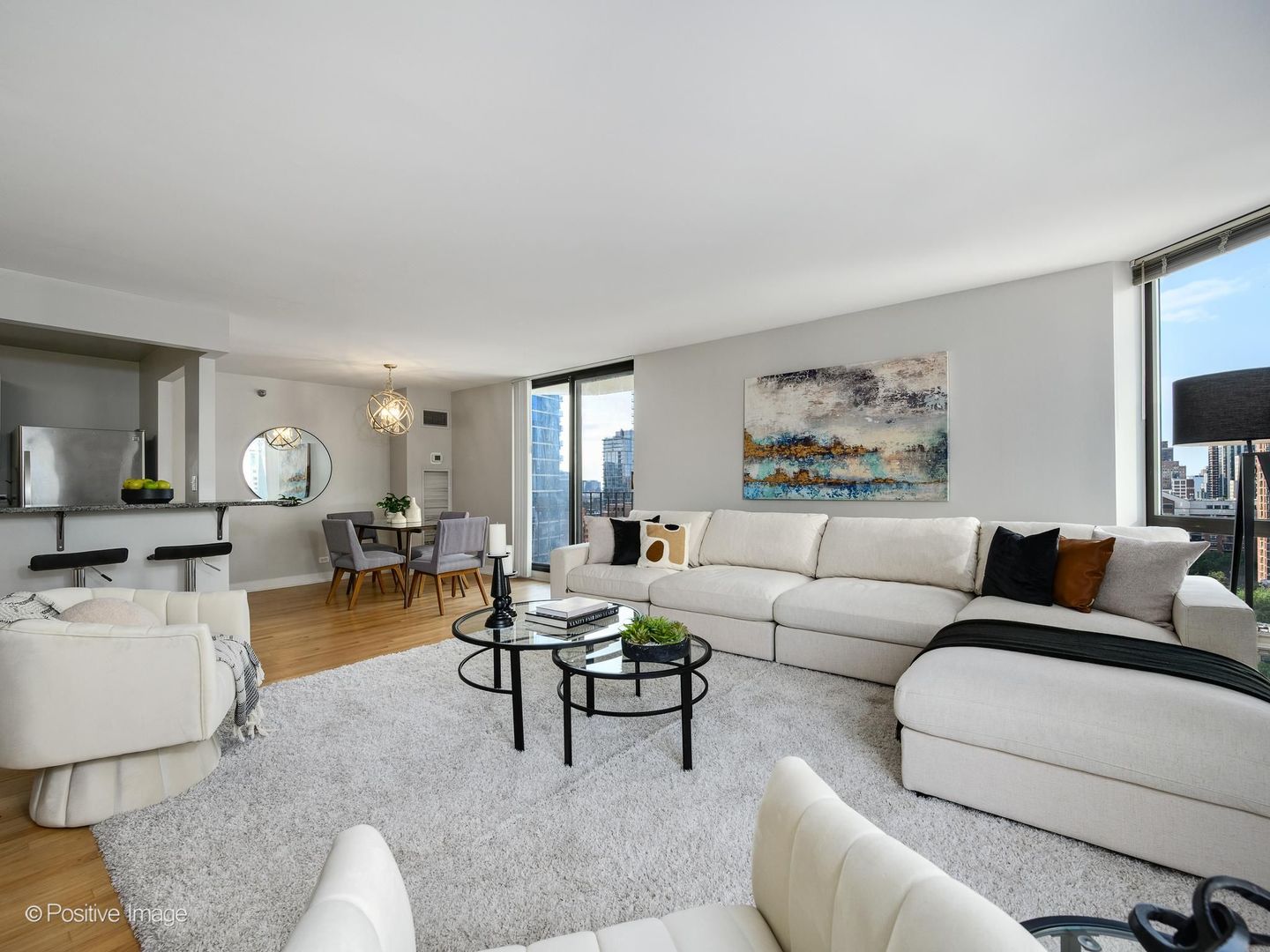 3rd image of 70 W Huron St #1602, Chicago, IL 60654 | MLS# 12715095
