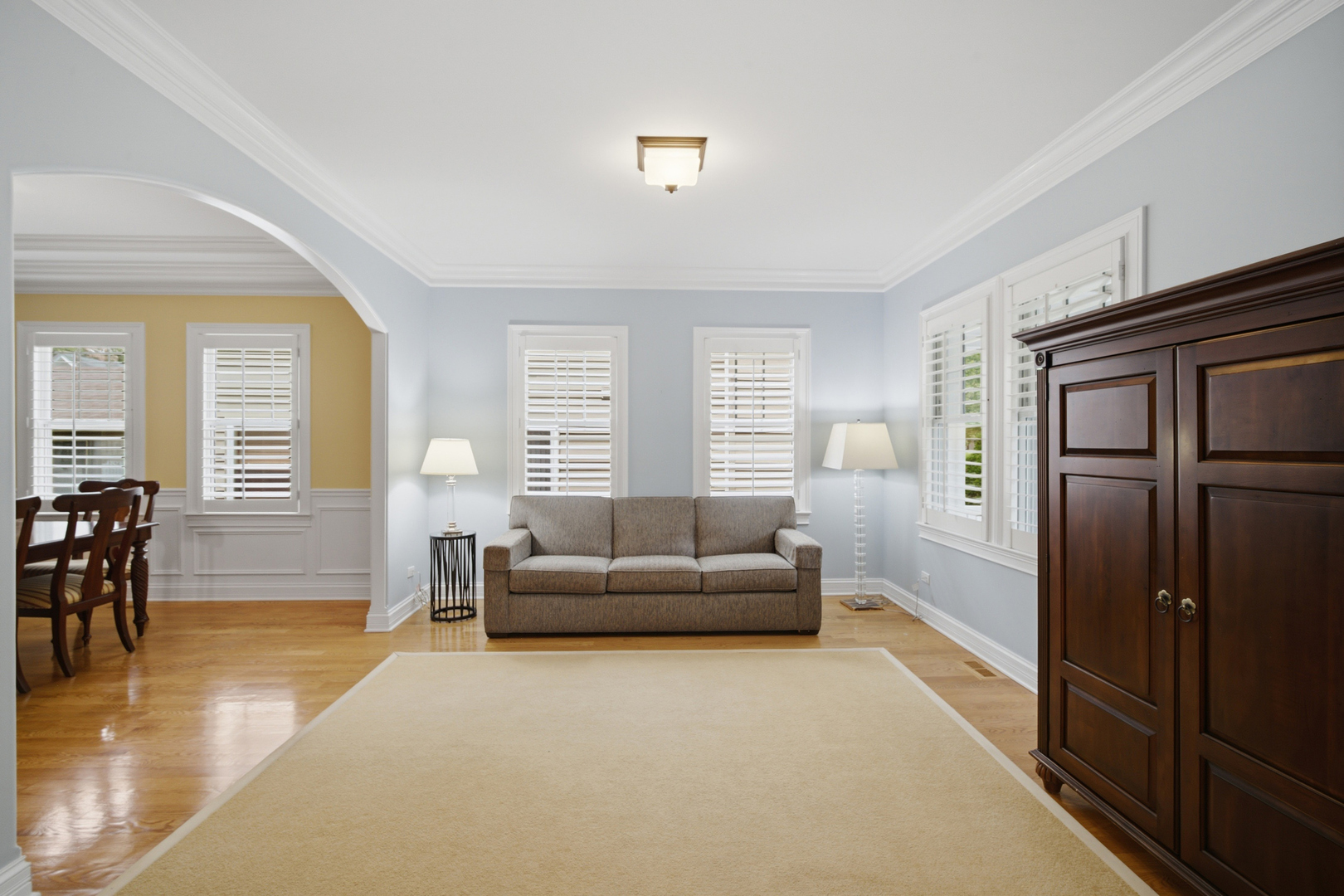 5th image of 1308 Edgewood Rd, Lake Forest, IL 60045 | MLS# 12715100
