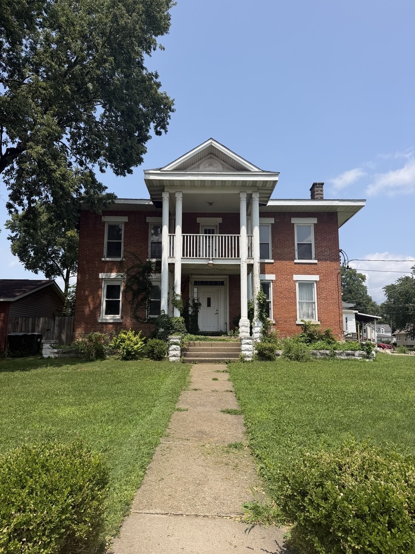 Homes for sale in Sterling, IL | 902 W 4th St, Sterling, IL 61081 | MLS# 12715130