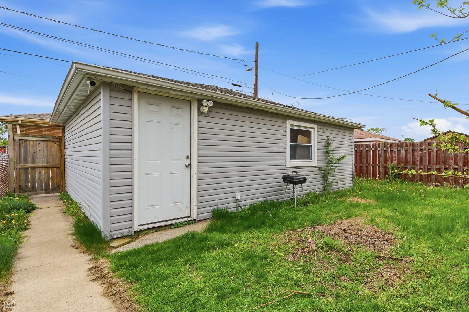 Homes for sale in Chicago, IL | 2837 E 127Th St, Chicago, IL 60633 | MLS# 12715153