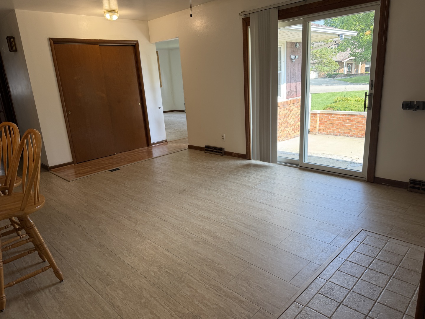 4th image of 710 Carolyn St, Mendota, IL 61342 | MLS# 12715188