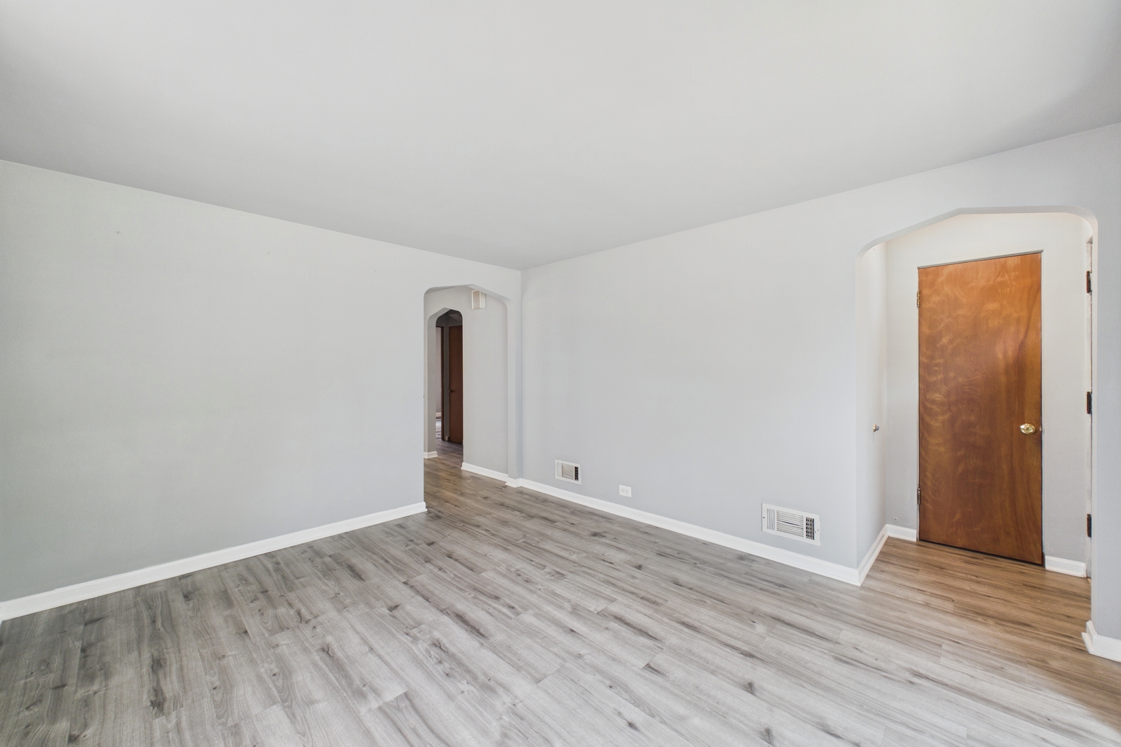 5th image of 6103 W 35Th St, Cicero, IL 60804 | MLS# 12715243