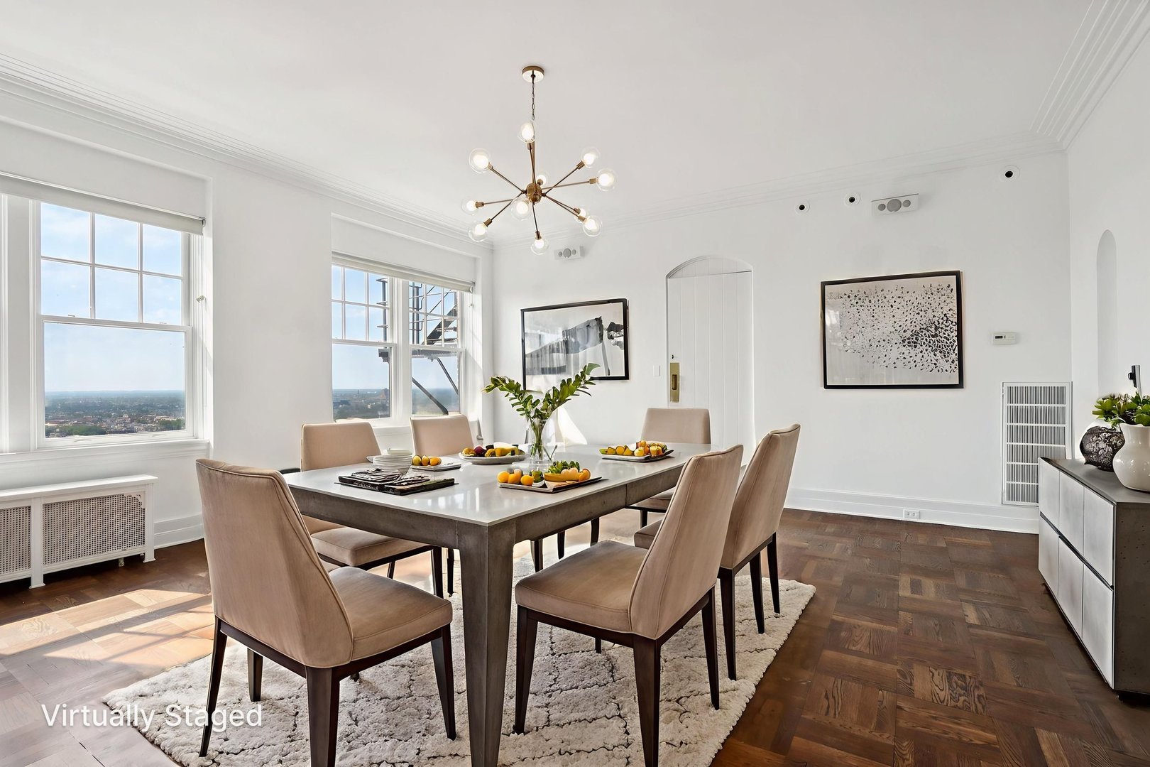 4th image of 421 W Melrose St, Chicago, IL 60657