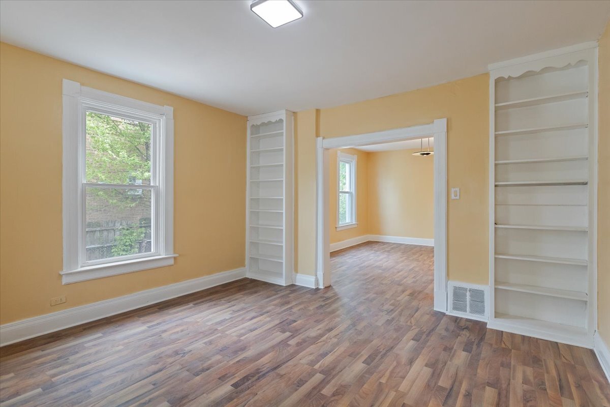 4th image of 1912 Emerson St, Evanston, IL 60201 | MLS# 12715271
