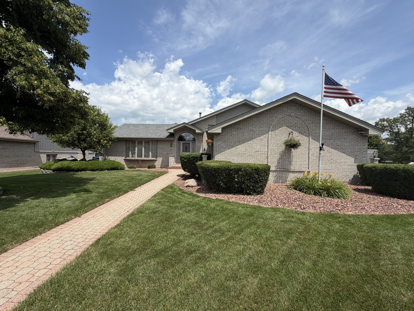 1st image of 10708 Willow Ave, Mokena, IL 60448 | MLS# 12715275