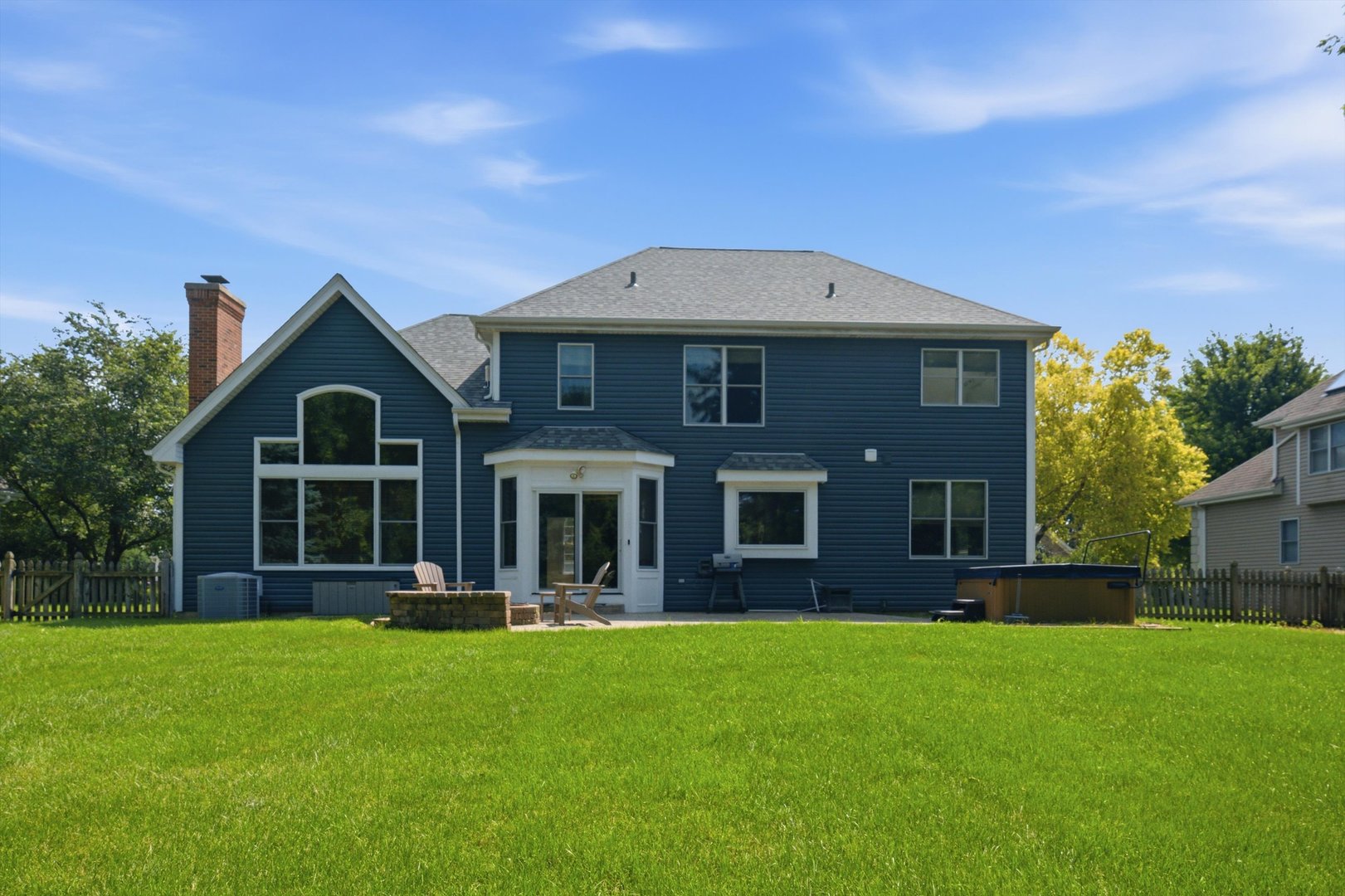 3rd image of 9 N Daniels Dr, Batavia, IL 60510 | MLS# 12715309
