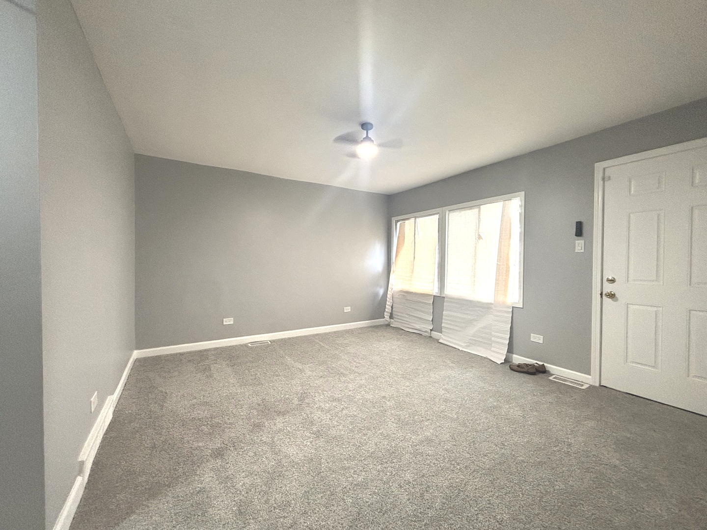 2nd image of 1436 Congress Ln, Ford Heights, IL 60411 | MLS# 12715335