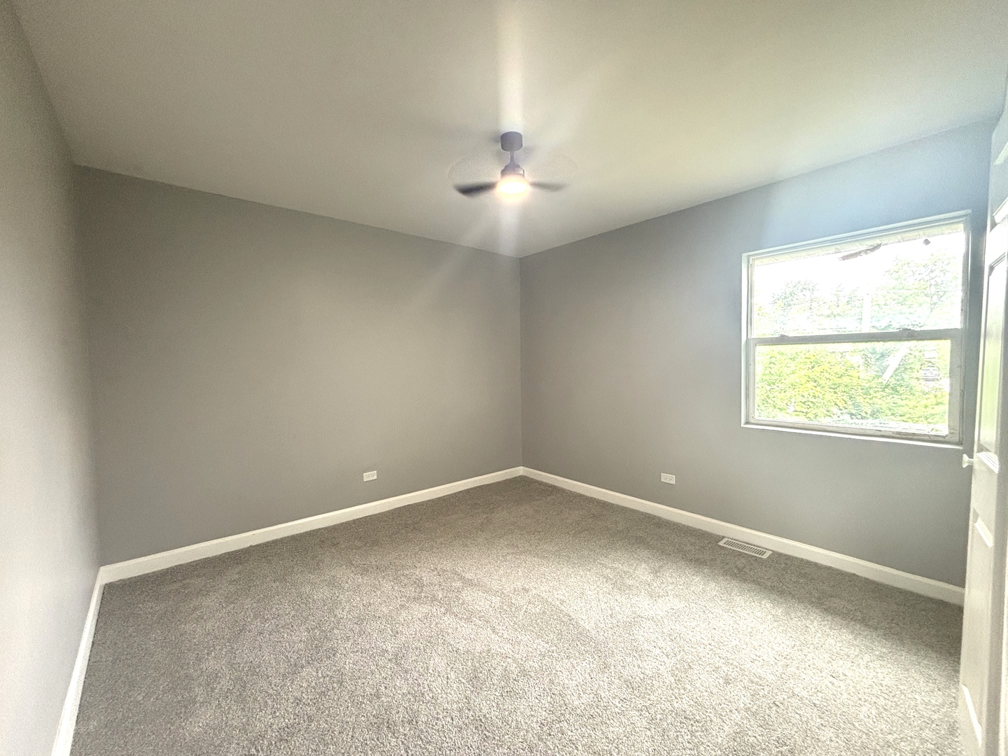5th image of 1436 Congress Ln, Ford Heights, IL 60411 | MLS# 12715335