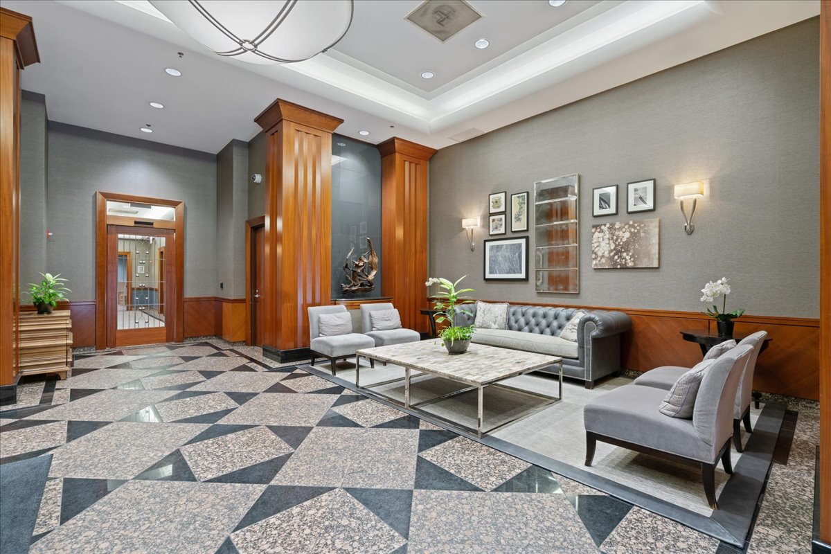 2nd image of 545 N Dearborn St #2511, Chicago, IL 60654 | MLS# 12715353