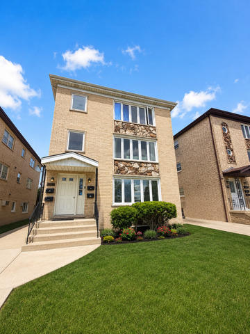 Homes for sale in Chicago, IL | 7942 W Addison St #3, Chicago, IL 60634 | MLS# 12715354