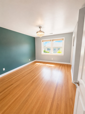 Homes for sale in Chicago, IL | 7942 W Addison St #3, Chicago, IL 60634 | MLS# 12715354