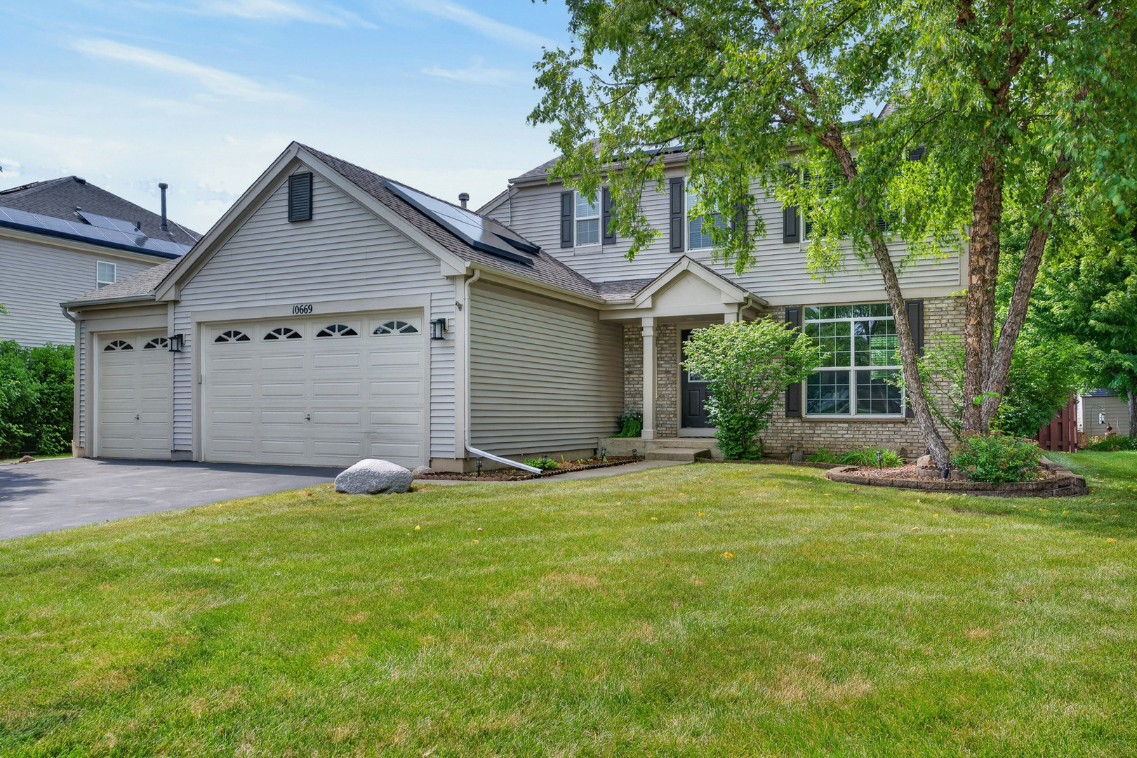1st image of 10669 Wheatlands Wy, Huntley, IL 60142 | MLS# 12715359