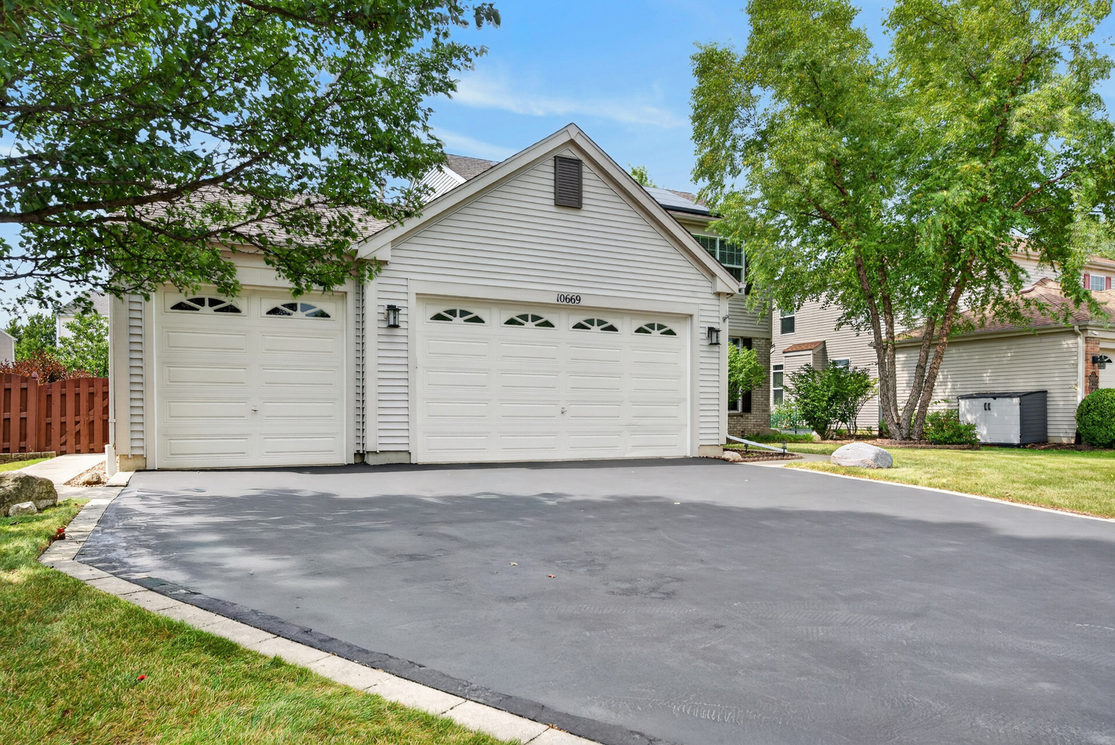4th image of 10669 Wheatlands Wy, Huntley, IL 60142 | MLS# 12715359