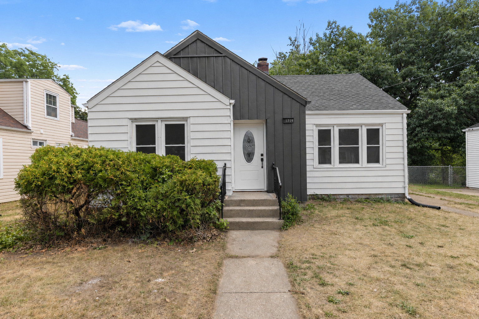 23rd image of 1719 Carney Ave, Rockford, IL 61103 | MLS# 12715404
