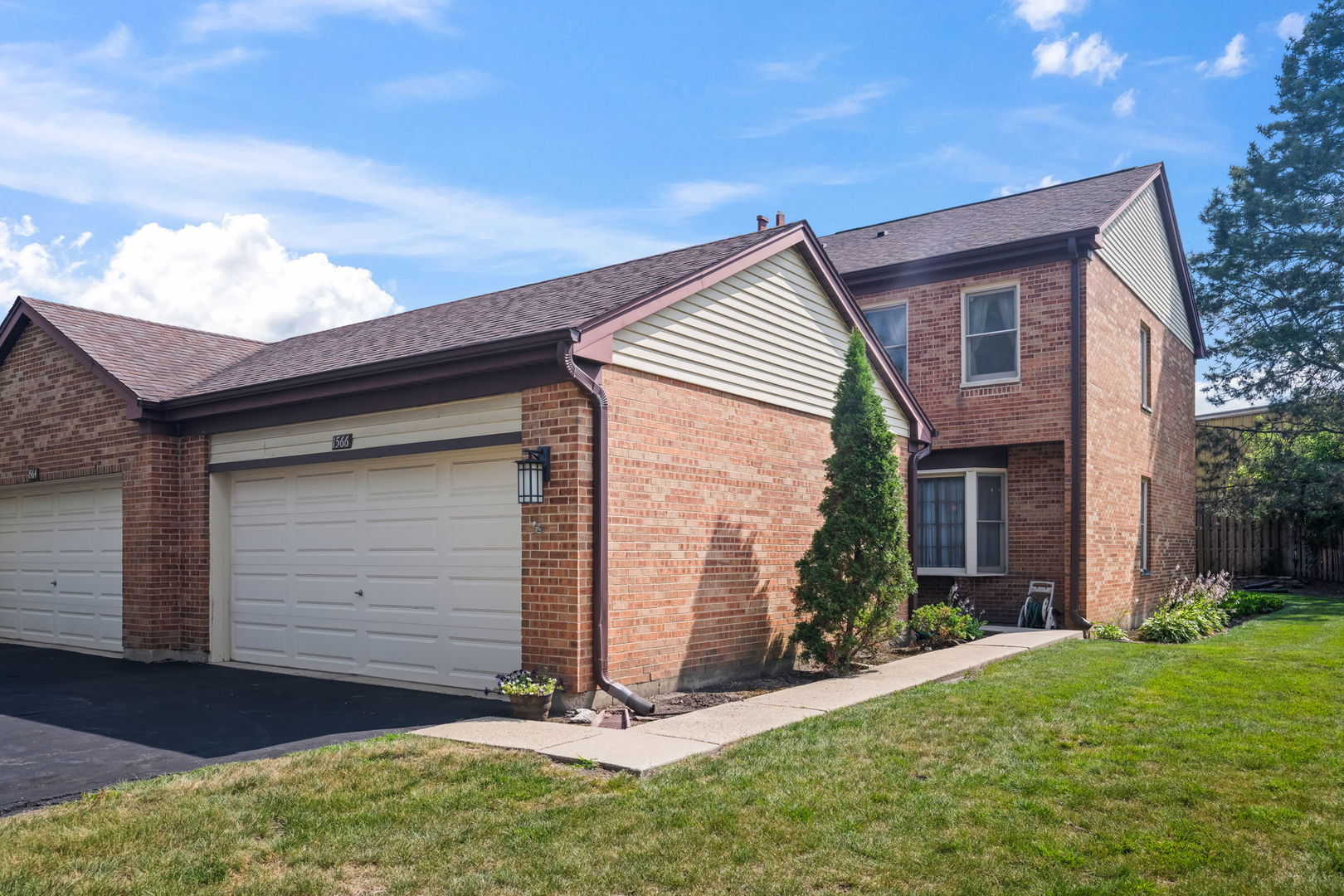 1st image of 1566 N Windsor Dr #1566, Arlington Heights, IL 60004 | MLS# 12715416