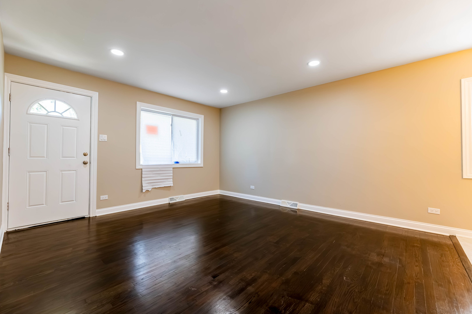 2nd image of 1420 E 15th St, Ford Heights, IL 60411 | MLS# 12715423
