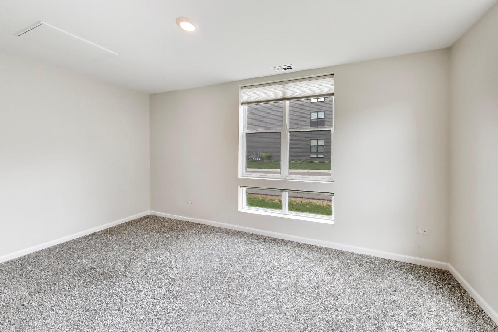 image of 331 Summit Cir, Lombard, IL 60148 | MLS# 12715437