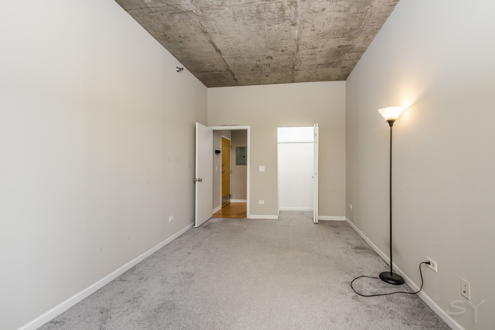 4th image of 1122 W Catalpa Ave #616, Chicago, IL 60640 | MLS# 12715480
