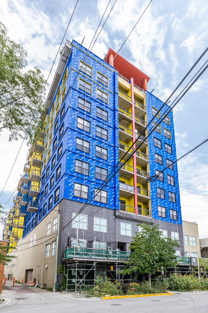 2nd image of 1122 W Catalpa Ave #616, Chicago, IL 60640 | MLS# 12715480