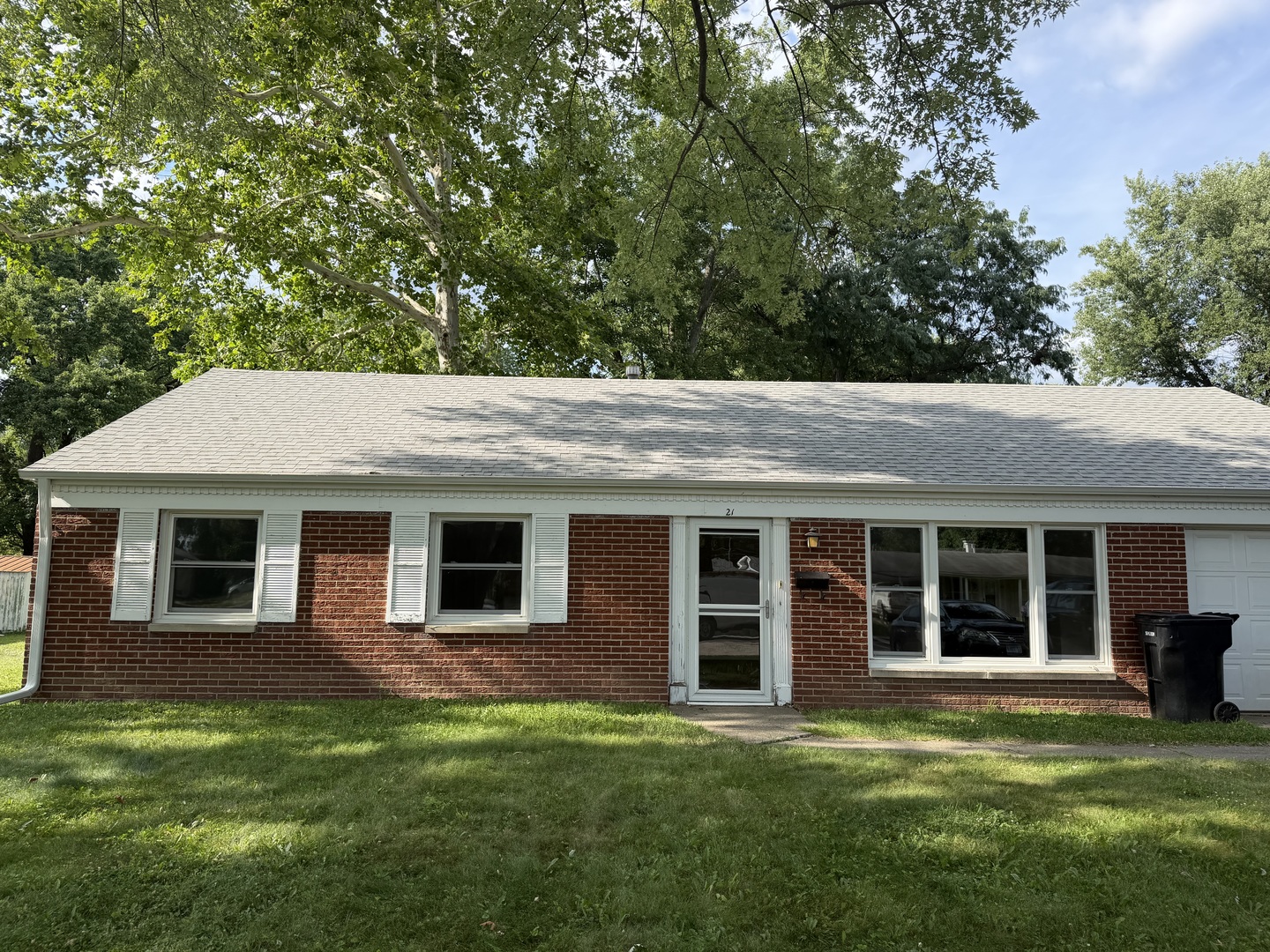 Homes for sale in Montgomery, IL | 21 Scarsdale Rd, Montgomery, IL 60538 | MLS# 12715527