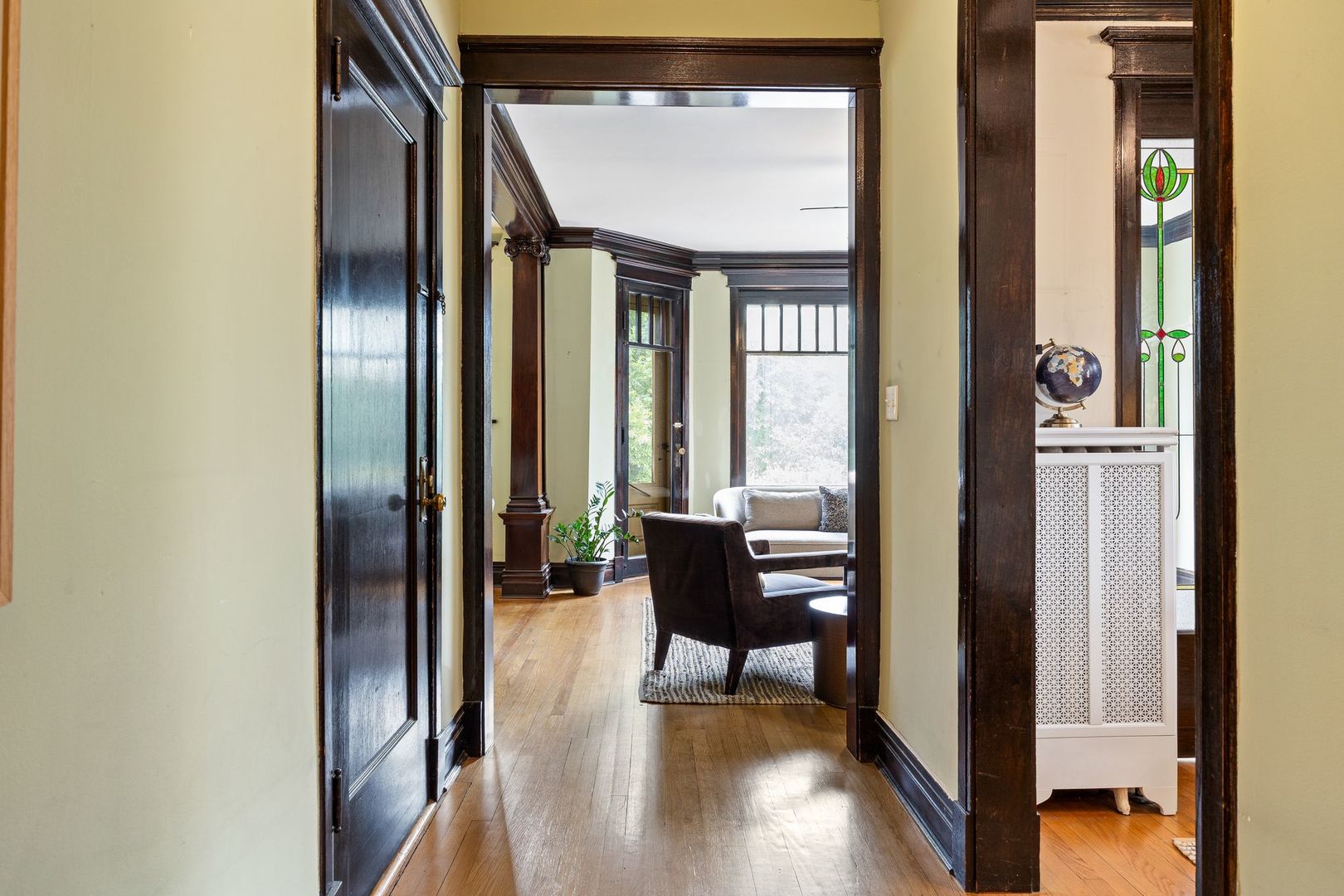 Homes for sale in Oak Park, IL | 711 Washington Blvd #2E, Oak Park, IL 60302 | MLS# 12715548